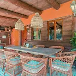 Quintinha De Sao Jorge * Santana (Madeira)