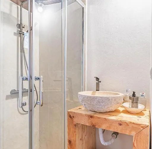 Quintinha De Sao Jorge *